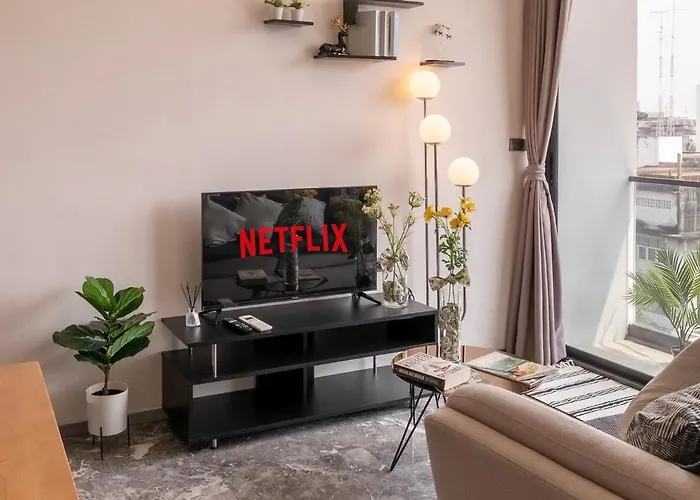 公寓 Luxurycondo S36 Sqmt40 1bed 1living Netflixgympool