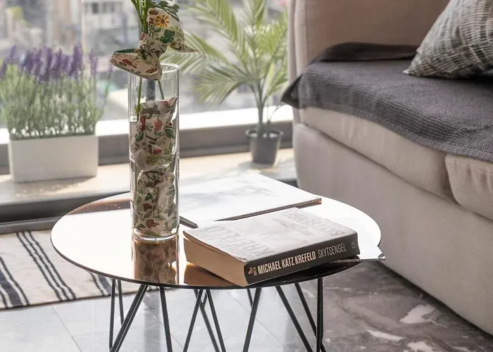 公寓 Luxurycondo S36 Sqmt40 1bed 1living Netflixgympool 曼谷