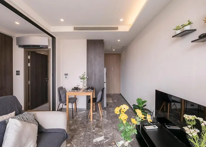Luxurycondo S36 Sqmt40 1bed 1living Netflixgympool * 曼谷