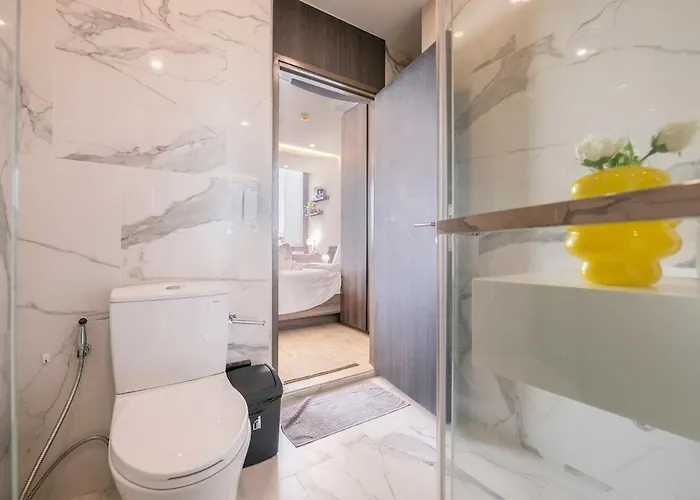 Luxurycondo S36 Sqmt40 1bed 1living Netflixgympool *