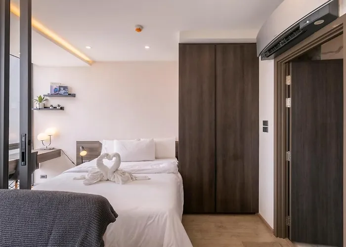 公寓 Luxurycondo S36 Sqmt40 1bed 1living Netflixgympool