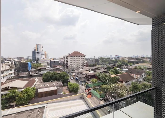 公寓 Luxurycondo S36 Sqmt40 1bed 1living Netflixgympool 曼谷