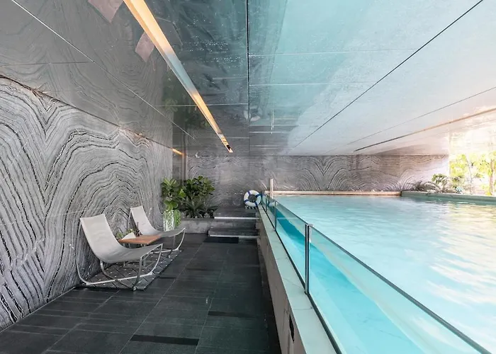 Luxurycondo S36 Sqmt40 1bed 1living Netflixgympool 公寓