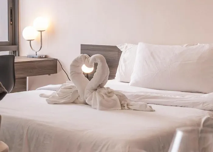 Luxurycondo S36 Sqmt40 1bed 1living Netflixgympool *